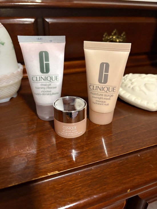 Clinique Other - Clinique Pink Skincare Trio - Pale Pink Tubes & Jar